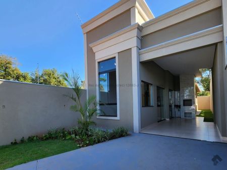 Casa-Térrea em Seminário