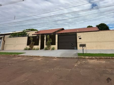 Casa-Térrea em Santo Antônio