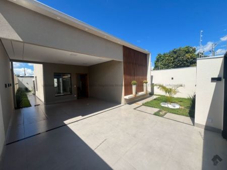 Casa-Térrea em Vila Nasser