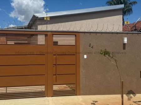 Casa-Térrea em Vila Margarida