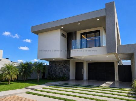 Sobrado-Condomínio em Residencial Alphaville II