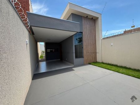 Casa-Térrea em Vila Nasser