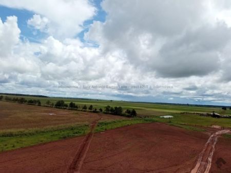 Fazenda em Zona Rural