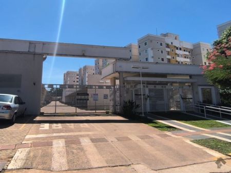 Apartamento em Vila Albuquerque