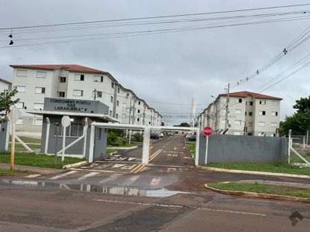Apartamento em Jardim Tarumã
