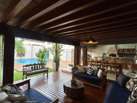 Casa-Térrea em Cidade Jardim