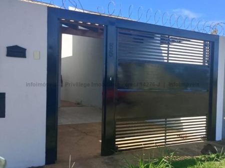 Casa-Térrea em Nova Campo Grande