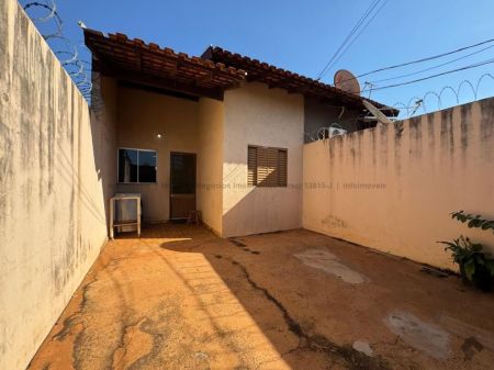 Casa-Térrea em Nova Campo Grande