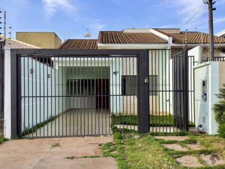 Casa-Térrea em Santa Fé