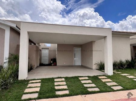 Casa-Térrea-Condomínio em Tiradentes
