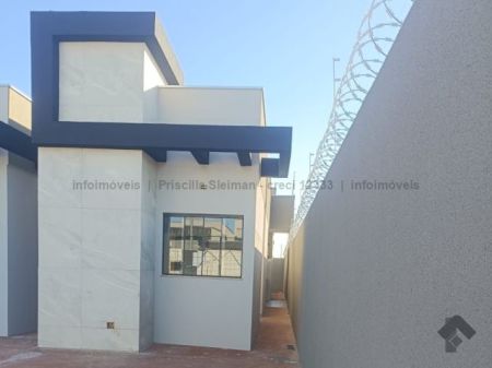 Casa-Térrea em Coophavila