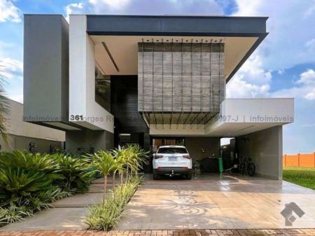 Sobrado-Condomínio em Residencial Alphaville III