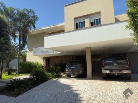Sobrado-Condomínio em Beirute Residence Park