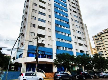 Apartamento em Centro
