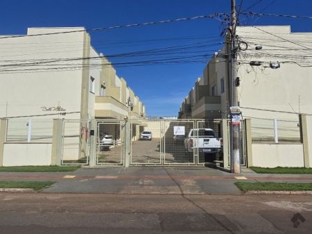 Sobrado-Condomínio em Vila Célia