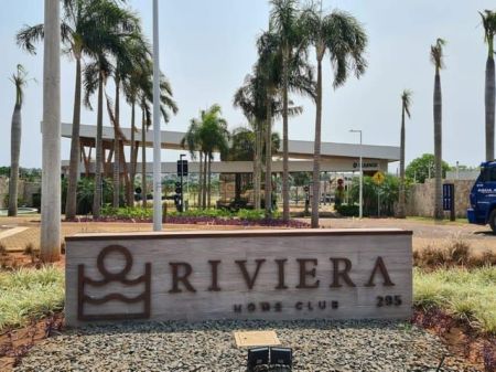 Terreno-Condomínio em Riviera Home Club