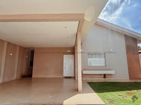 Casa-Térrea em Rita Vieira