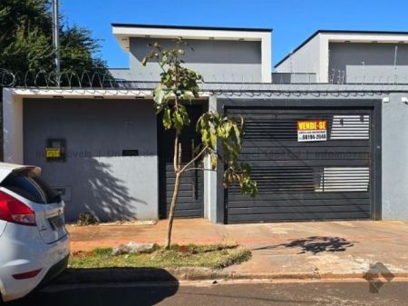 Casa-Térrea em Rita Vieira