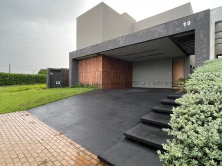 Casa-Térrea-Condomínio em Residencial Alphaville IV