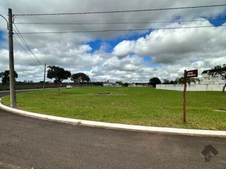 Terreno-Condomínio em Terras do Golfe