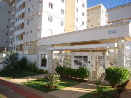 Apartamento em Vila Albuquerque