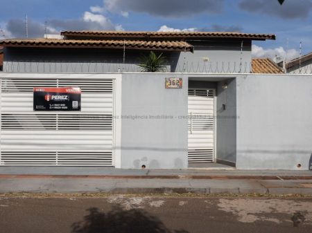 Casa-Térrea em Portal do Panamá