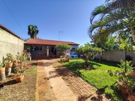 Casa-Térrea em Jardim América
