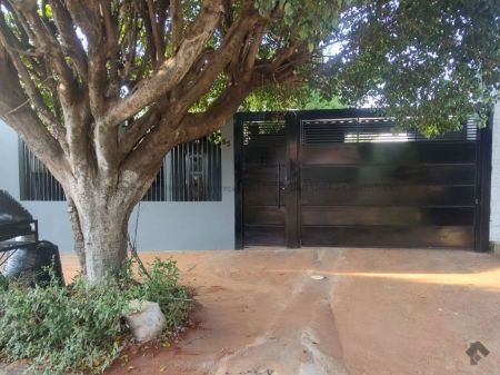 Casa-Térrea em Coophavila II