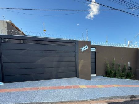 Casa-Térrea em Loteamento Água Limpa Park