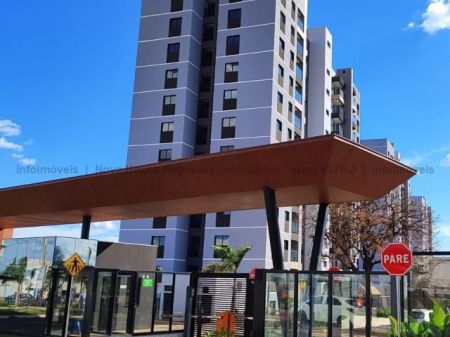 Apartamento em Vivendas do Parque