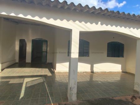Casa-Térrea em Coophatrabalho
