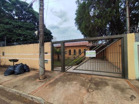 Casa-Térrea em Jardim Leblon