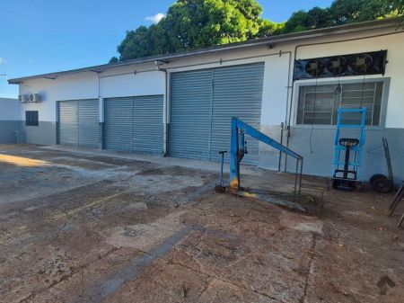 Sala / Salão / Loja em Vila Bandeirante