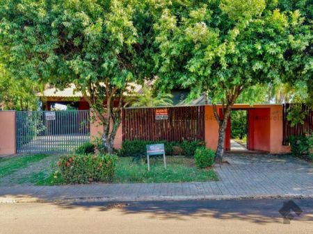 Casa-Térrea em Vila Donária