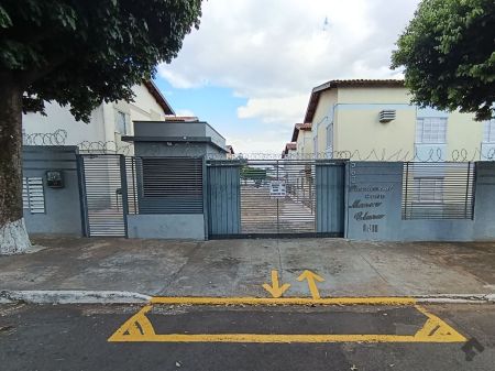 Apartamento em Portinho Pache