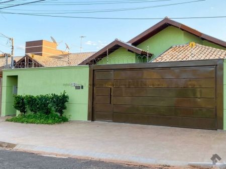 Casa-Térrea em Carandá