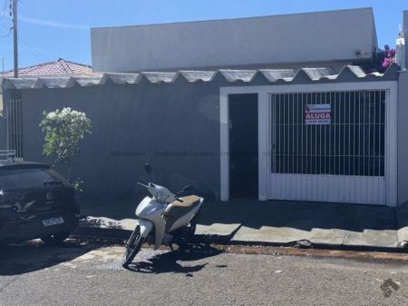 Casa-Térrea em Jardim Monte Líbano
