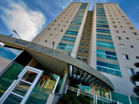 Apartamento em Monte Castelo