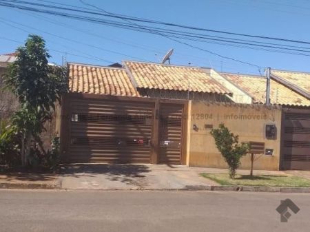 Casa-Térrea em Jardim Alto São Francisco