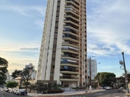 Apartamento em Centro