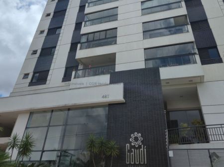 Apartamento em Jardim dos Estados