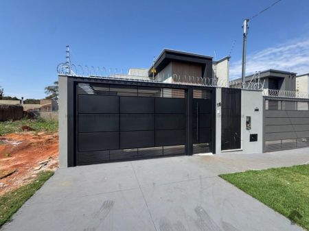 Casa-Térrea em Rita Vieira