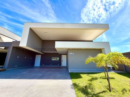 Casa-Térrea-Condomínio em Residencial Alphaville IV