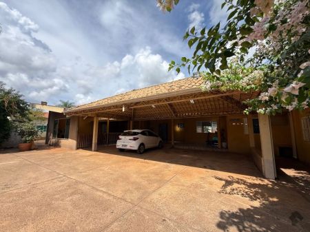 Casa-Térrea em Nova Campo Grande