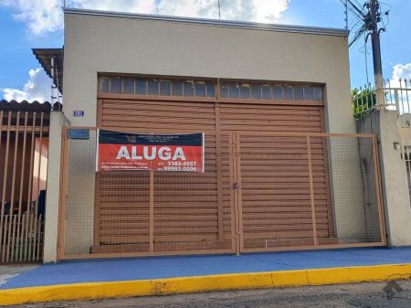 Sala / Salão / Loja em Centro