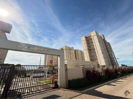 Apartamento em Parque Rita Vieira