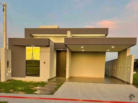 Casa-Térrea-Condomínio em Vivere do Lago
