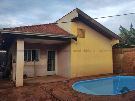 Casa-Térrea em Vila Santa Luzia