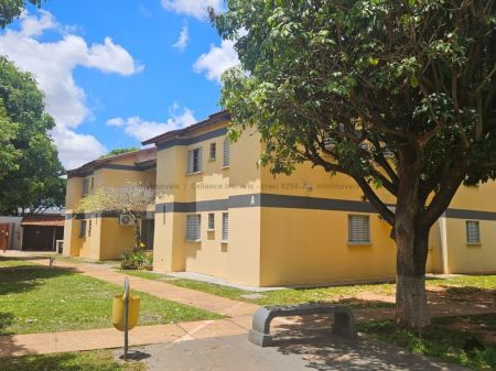 Apartamento em Jardim São Lourenço