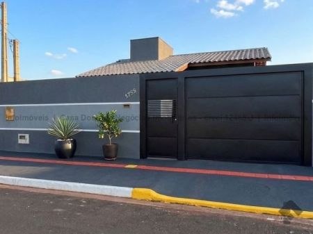 Casa-Térrea em Residencial Esplanada